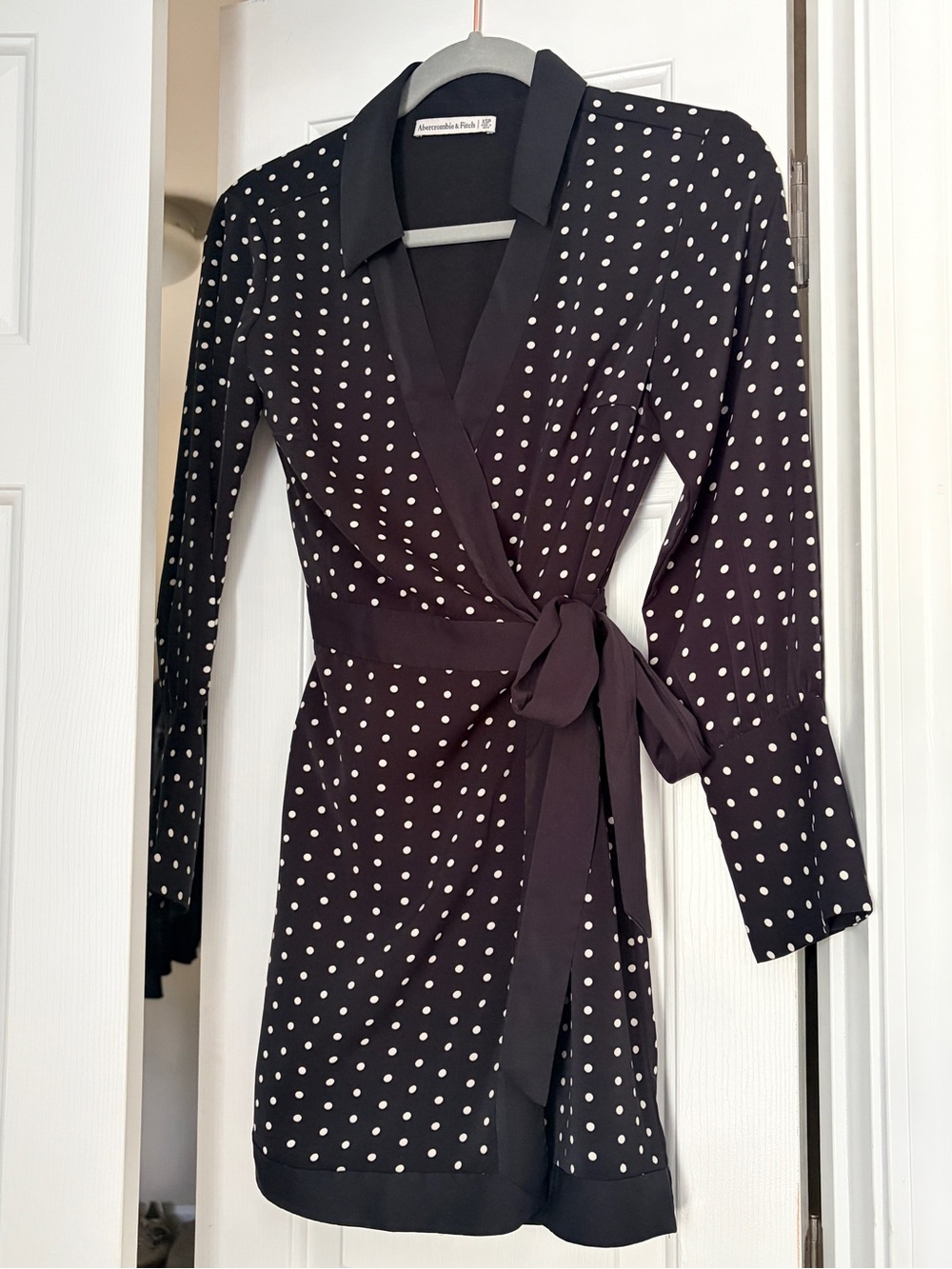 Men's Blazer/Coat Collar with Label
